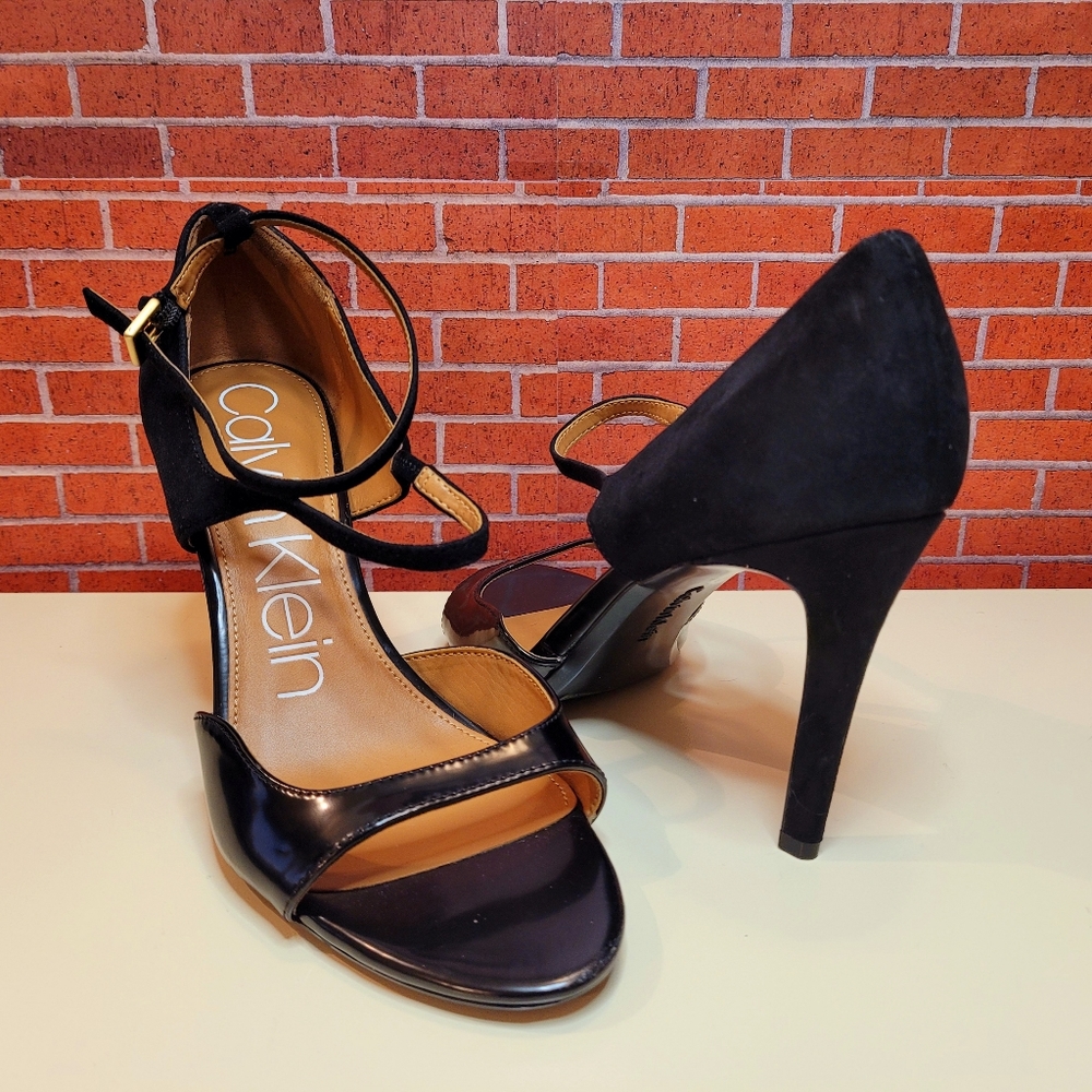 NEW Calvin Klein Leather and Suede Heels Size 10